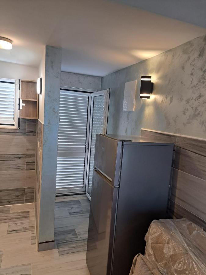 With Sea View In Prcanj Apartment Kotor