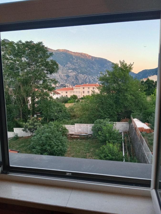 Apartment With Sea View In Prcanj Kotor